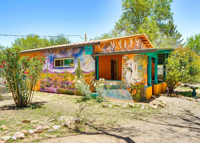 Vibrant 'casa Paloma' W/ Patio - Near Vineyards! Apartment *