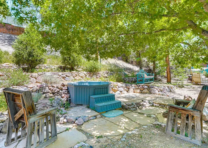 Apartment Vibrant 'casa Paloma' W/ Patio - Near Vineyards! Patagonia