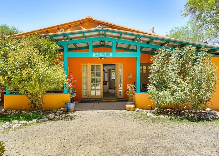 Vibrant 'casa Paloma' W/ Patio - Near Vineyards! Apartment Patagonia